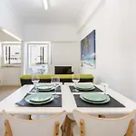 Palm View House *
